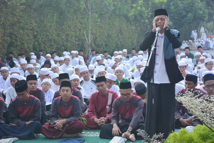 Salat Idul Adha yang Jatuh pada Hari Jumat, Apakah Salat Jumat Masih Wajib? Ini Penjelasan Ulama