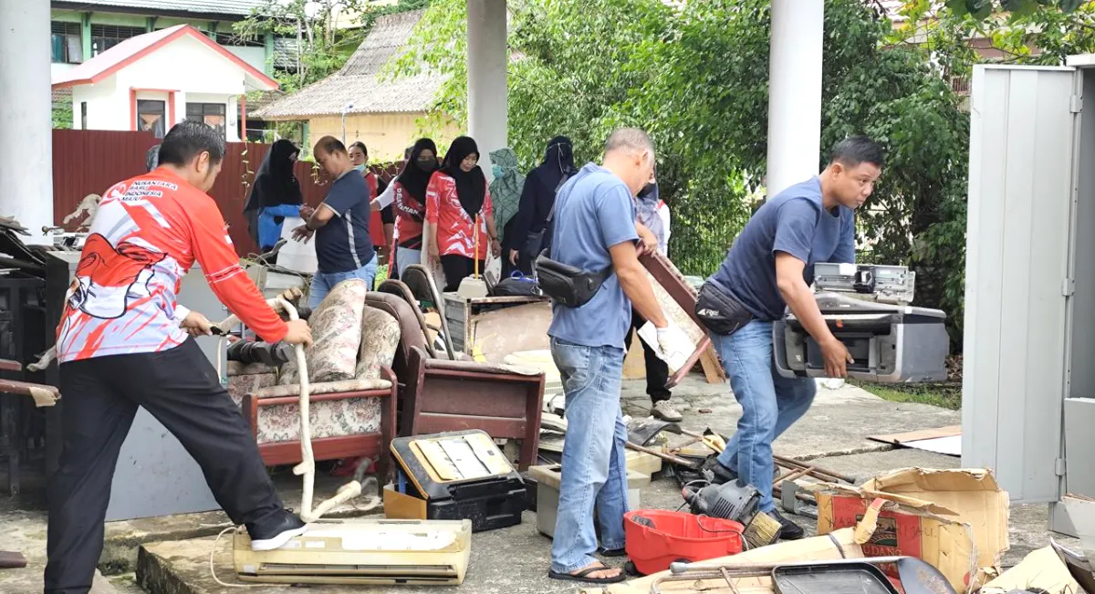 Tertibkan Aset dan Arsip Lama, DPMD Kukar Tata Ulang Administrasi di Kantor Lama