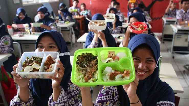 Program Makan Bergizi Gratis (MBG), Dimulai 6 Januari