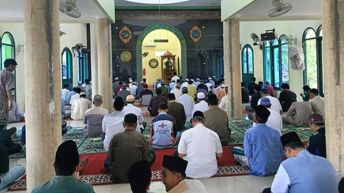 Pentingnya Menumbuhkan Rasa Malu dalam Kehidupan Muslim: Pesan Khutbah Ust. Ahmad Romeli di Masjid Al-Amanah